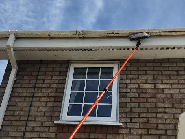 fascia-soffit-cleaning-2